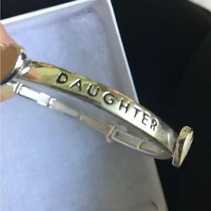 Silver MOM DAUGHTER bracelet